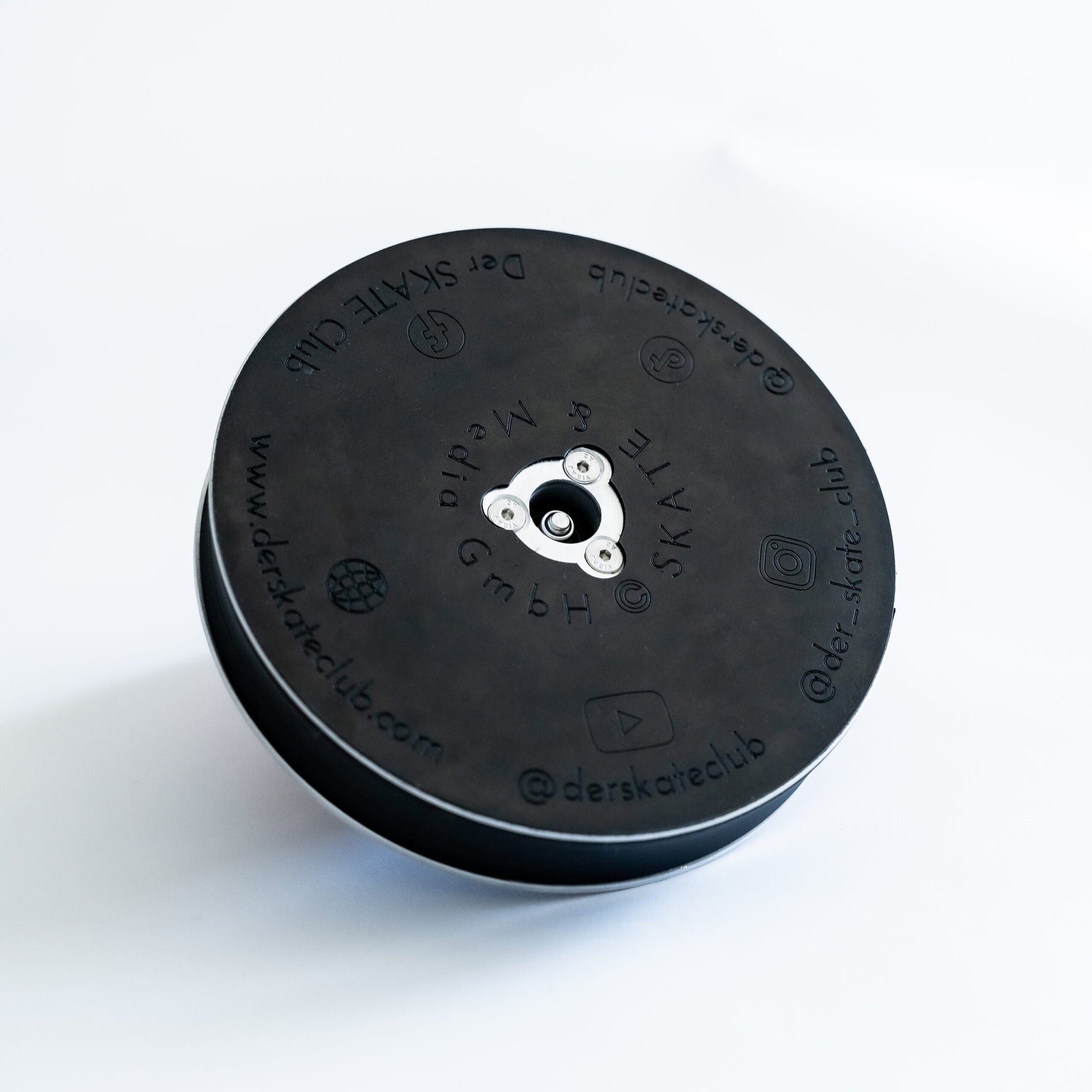 SKATE Wear Turntable - The SKATE Club®