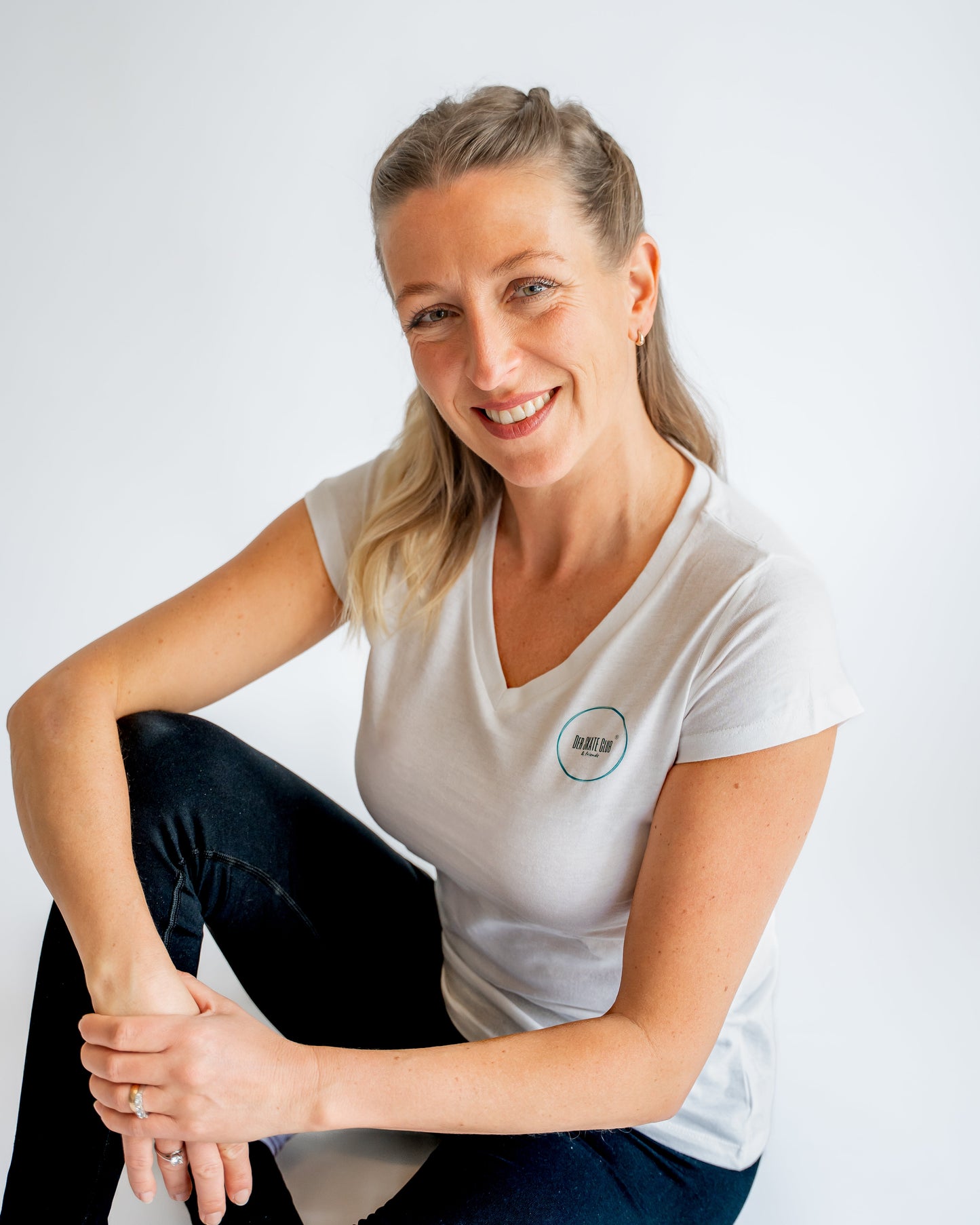 Body Fit T-Shirt - The SKATE Club®